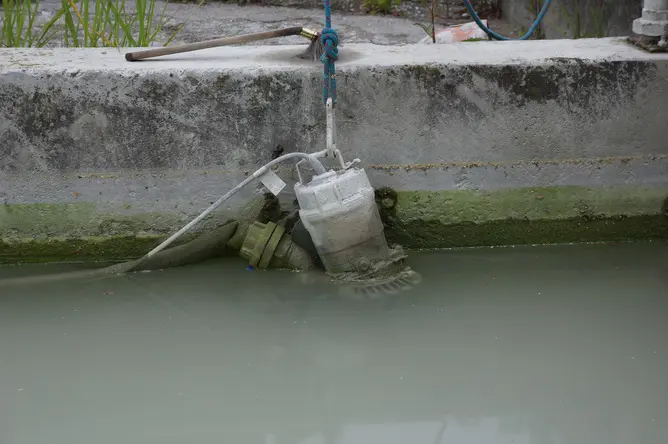Tsurumi HS series submersible pump